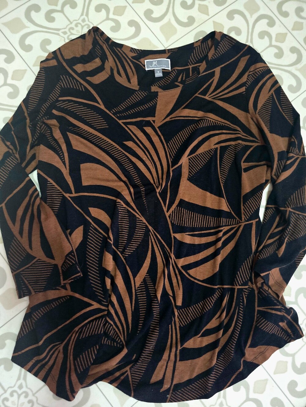 JM Collection Women's Super Cute Size Small Brown Black Knit Top!